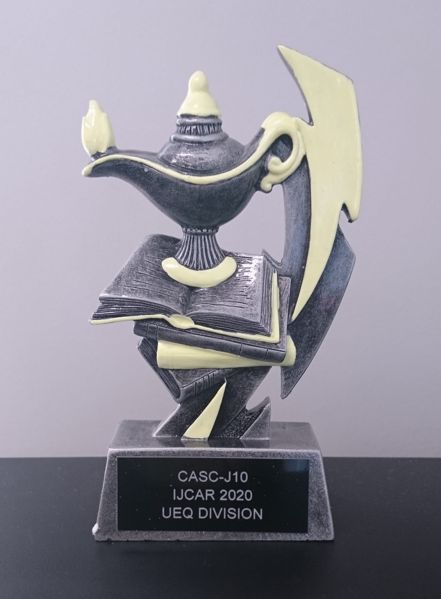 Trophy design